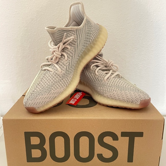 YEEZY BOOST 350 V2 .Size US 11 .Citrin Originals